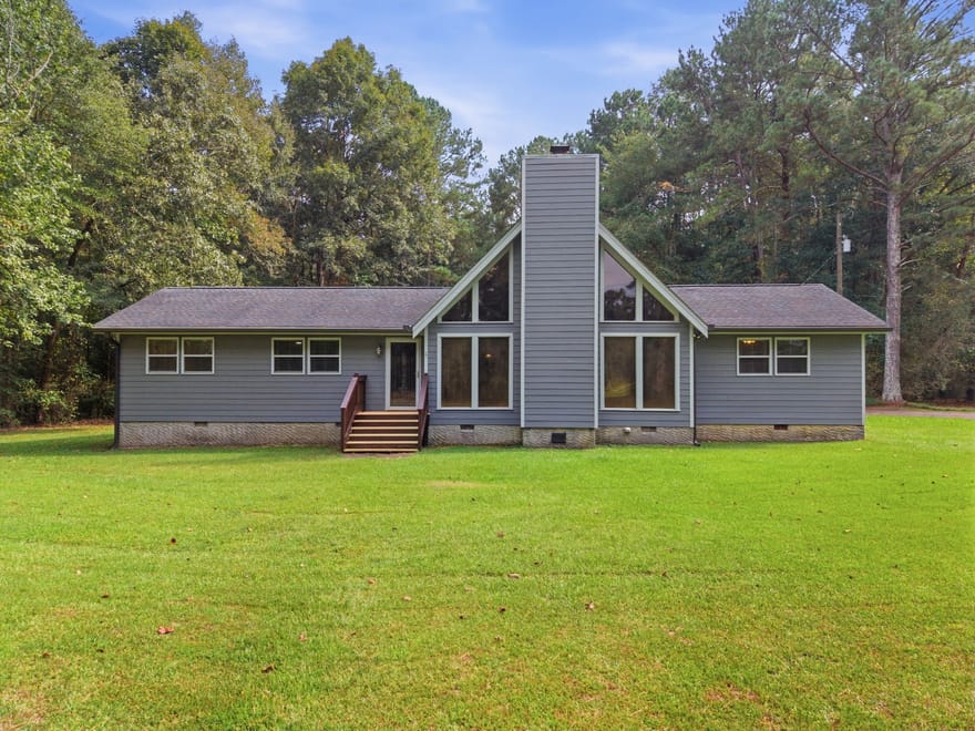 1124 New Rosedale Road NE, Armuchee, Georgia
