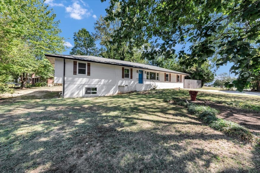 956 Laurel Street, Morrow, Georgia