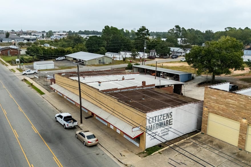 1171 S Main Street, Tifton, Georgia