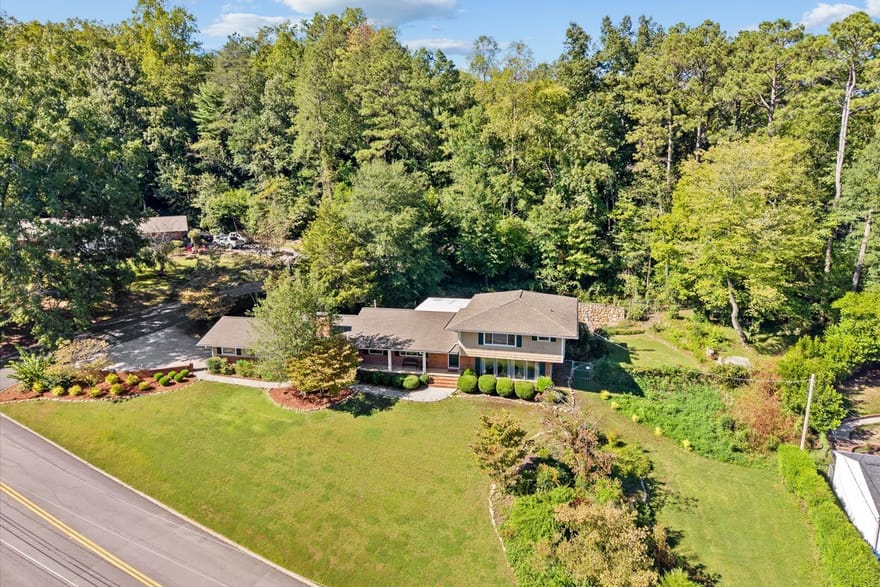 1410 Sherwood Drive, Dalton, Georgia