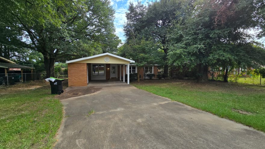 109 Meadowcliff Circle, Warner Robins, Georgia