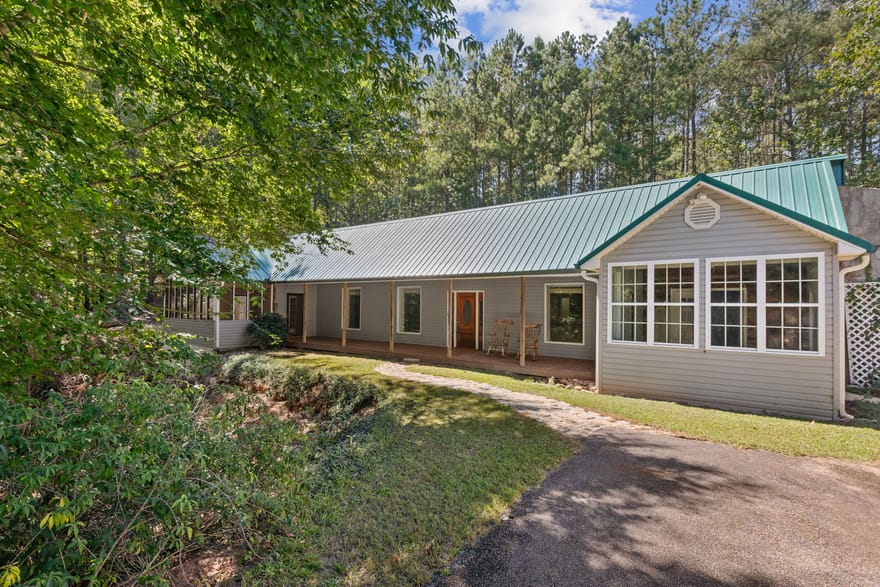 5250 Punkintown Road, Douglasville, Georgia