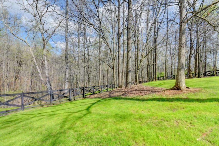 2435 Southers Circle, Suwanee, Georgia