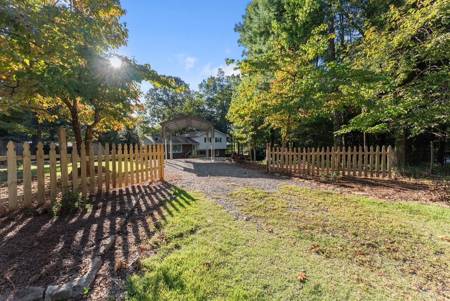 388 Sanders Street, Clarkesville, Georgia