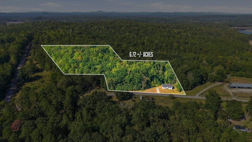 2421 E Silver Shoals Road, Toccoa, Georgia