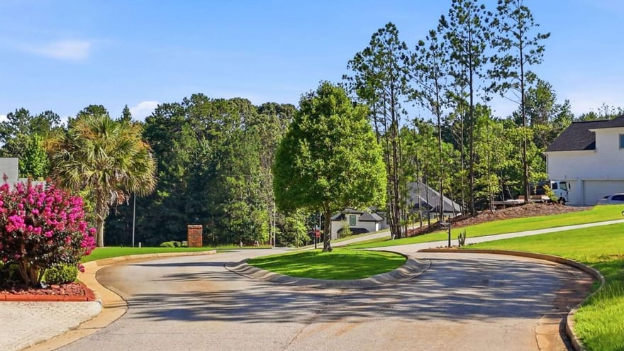 2055 Fontainbleau Drive, Conyers, Georgia