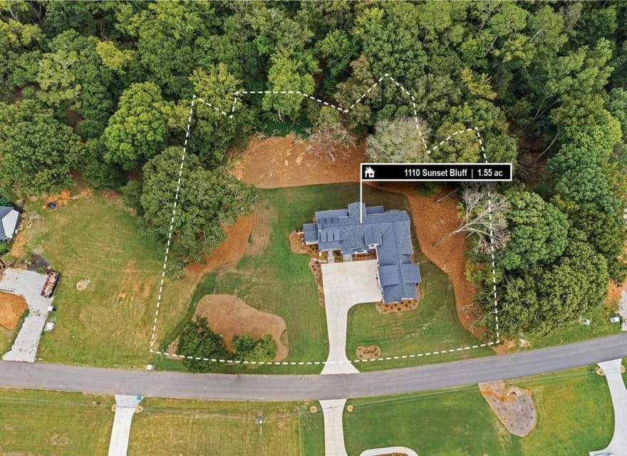 1110 Sunset Bluff, Greensboro, Georgia