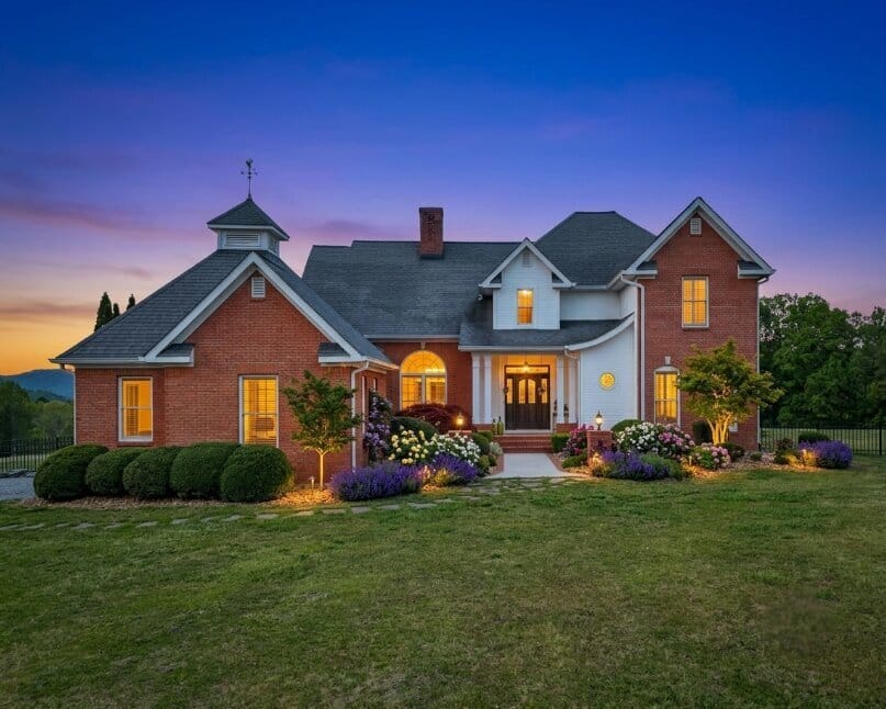 139 Harris Lane, LaFayette, Georgia
