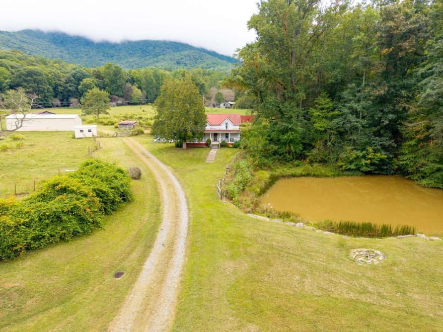 1870 Upper Bell Creek Road, Hiawassee, Georgia
