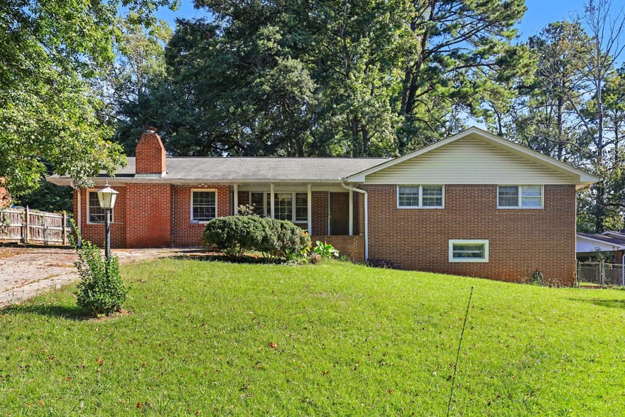 6663 Peacock Boulevard, Morrow, Georgia