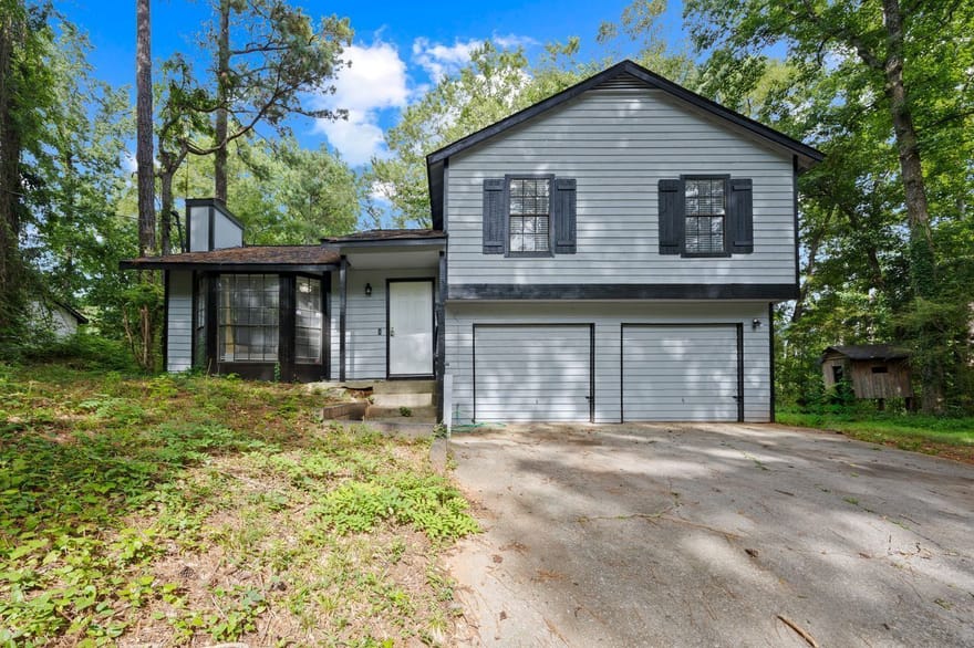 4064 Panola Woods Drive, Stonecrest, Georgia