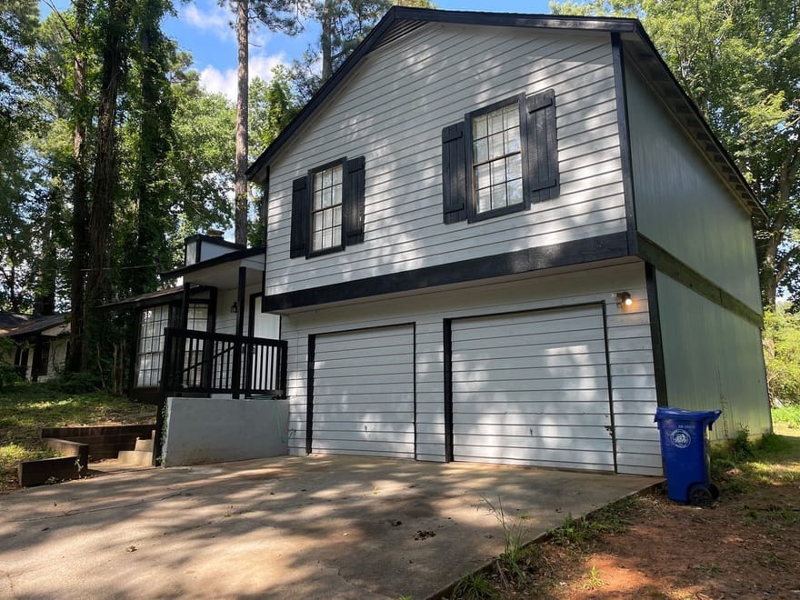 4064 Panola Woods Drive, Stonecrest, Georgia