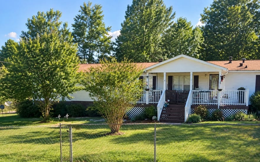 766 Hickory Level Road, Villa Rica, Georgia