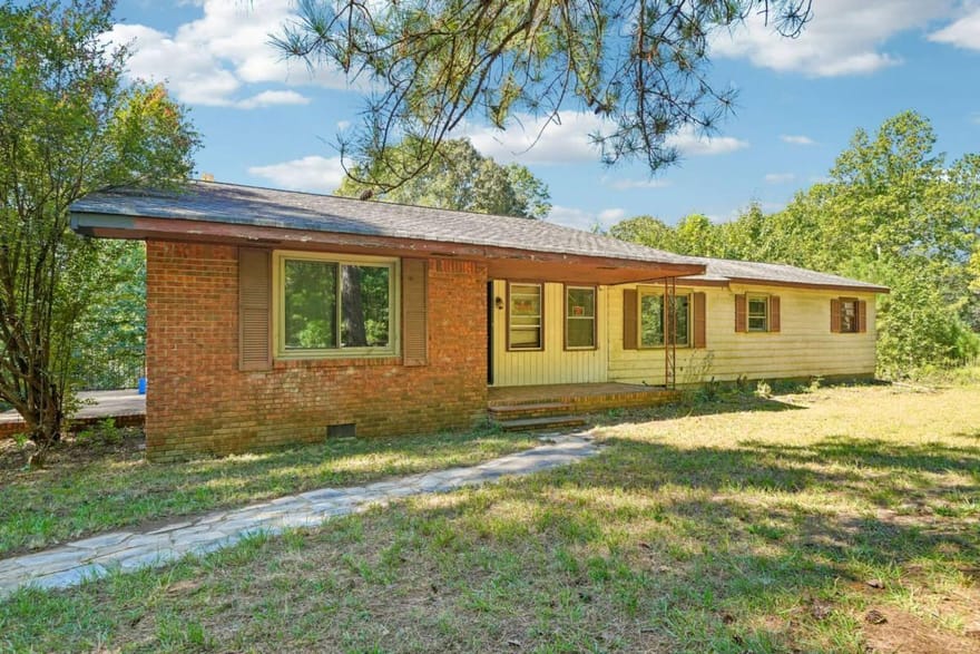 5741 Liberty Road, Winston, Georgia