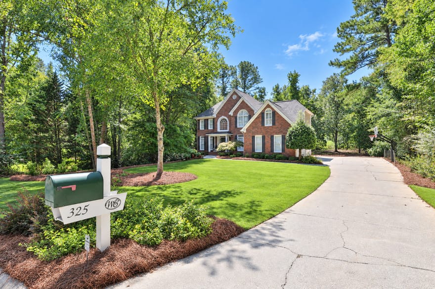 325 Stonehaven Drive, Fayetteville, Georgia