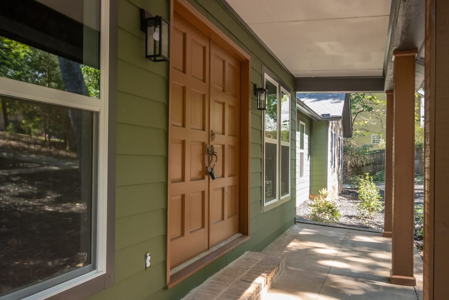 160 Lake Forest Drive, Athens, Georgia