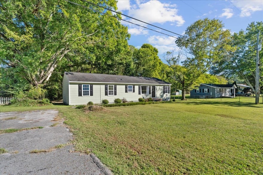 1670 Back Penn Road, Summerville, Georgia