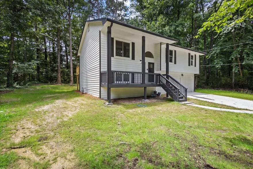 2152 Cedar Creek Lane, Lithia Springs, Georgia