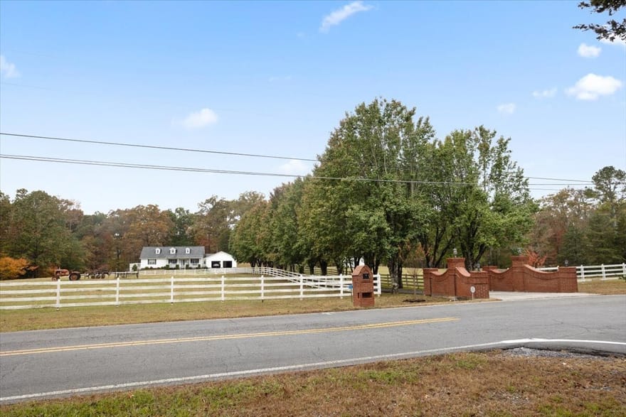 871 Robinson Road, Chatsworth, Georgia