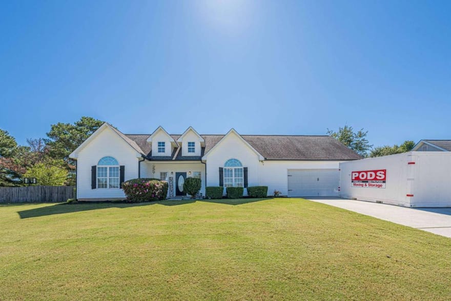 3021 Black Fox Drive, Loganville, Georgia