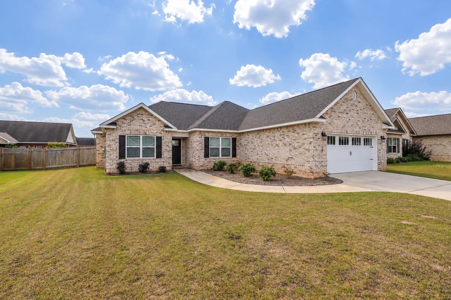 307 Ruger Place, Kathleen, Georgia