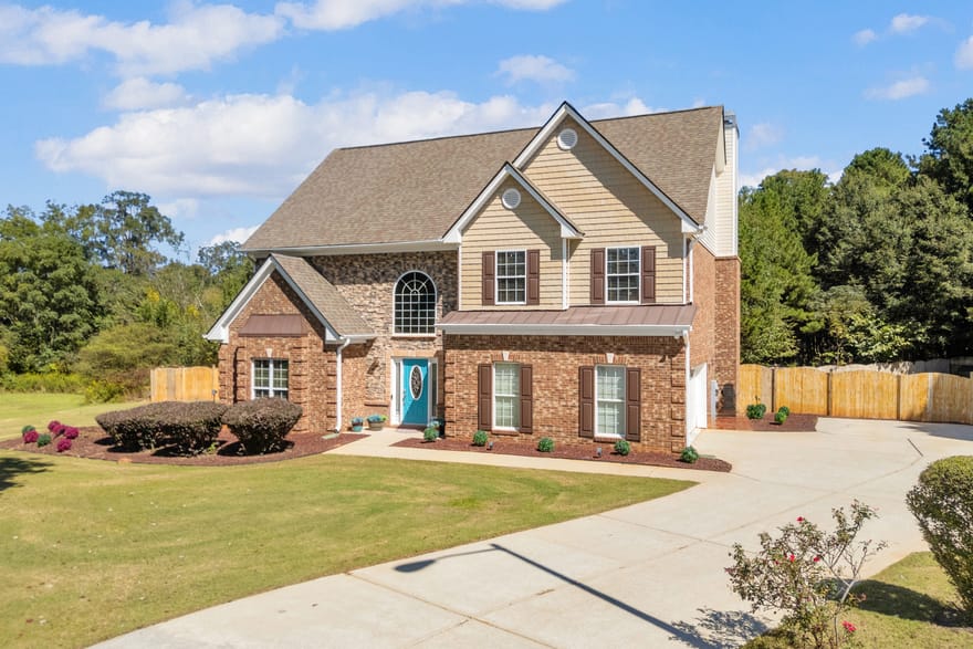 1060 Solitaire Court, Bogart, Georgia