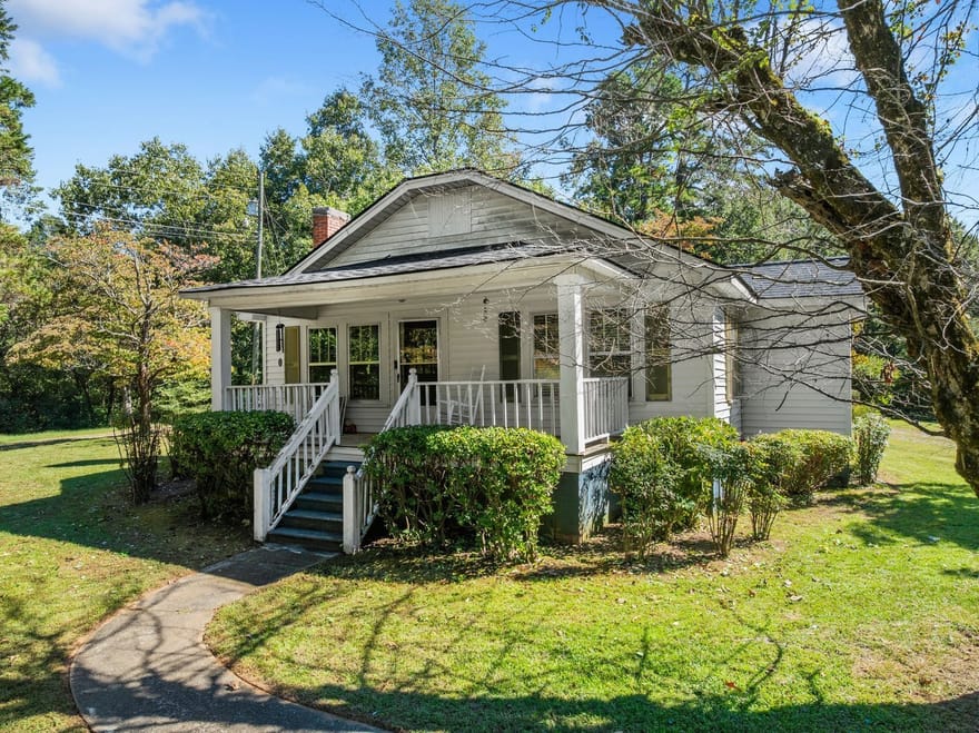 576 Habersham Mills Road, Demorest, Georgia