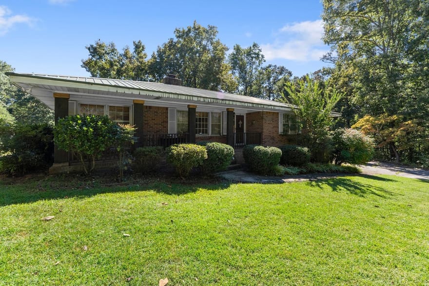 612 Habersham Mills Road, Demorest, Georgia