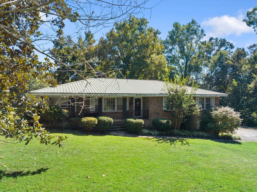 612 Habersham Mills Road, Demorest, Georgia