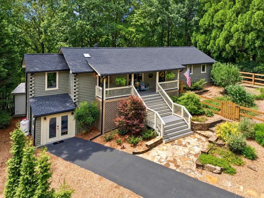 3680 Sinclair Shores Road, Cumming, Georgia