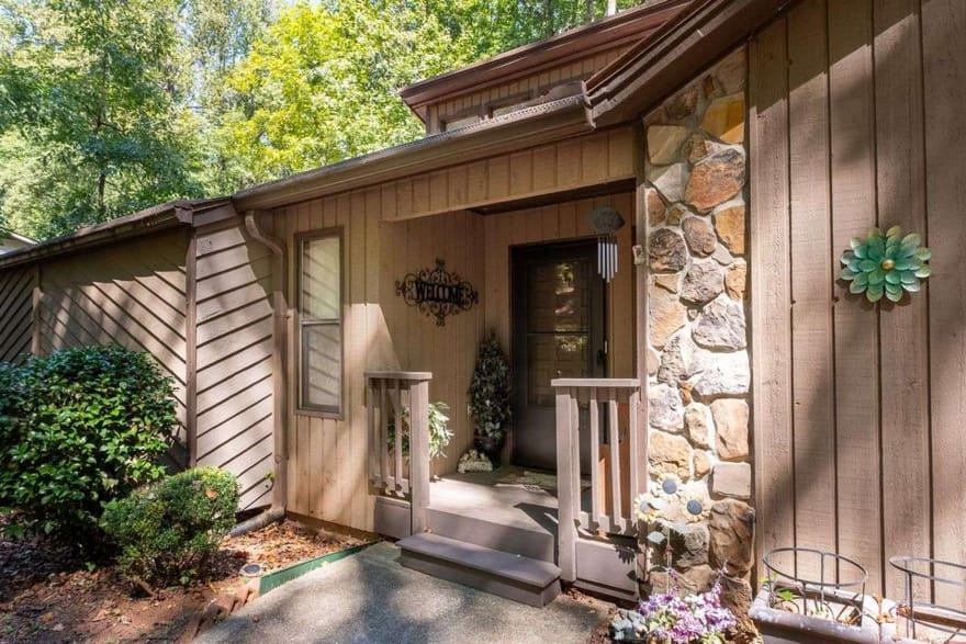 1455 Sumter Drive SW, Marietta, Georgia