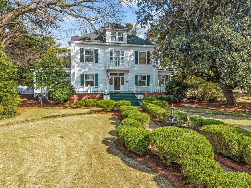 301 N East Street, Greensboro, Georgia