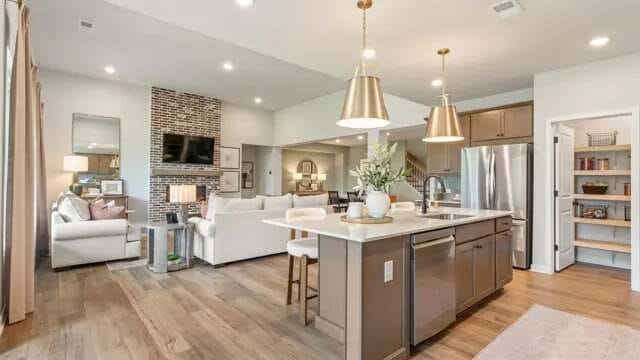 8550 Sunnybrooke Lane, Cumming, Georgia