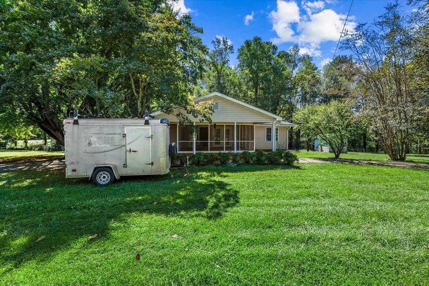 7447 Old Cornelia Highway, Alto, Georgia