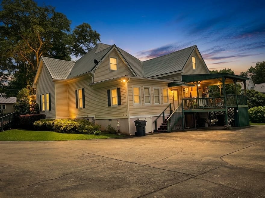 202 S Madison Avenue, Eatonton, Georgia