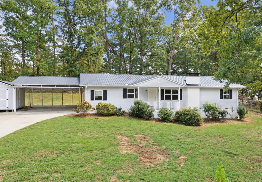 208 Yonah Circle, Clarkesville, Georgia