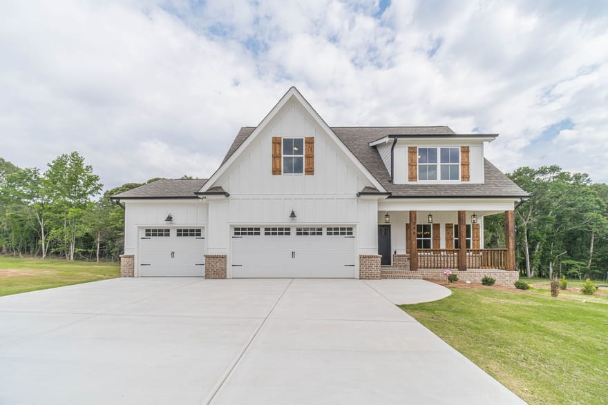 348 Pinewood Drive, Covington, Georgia