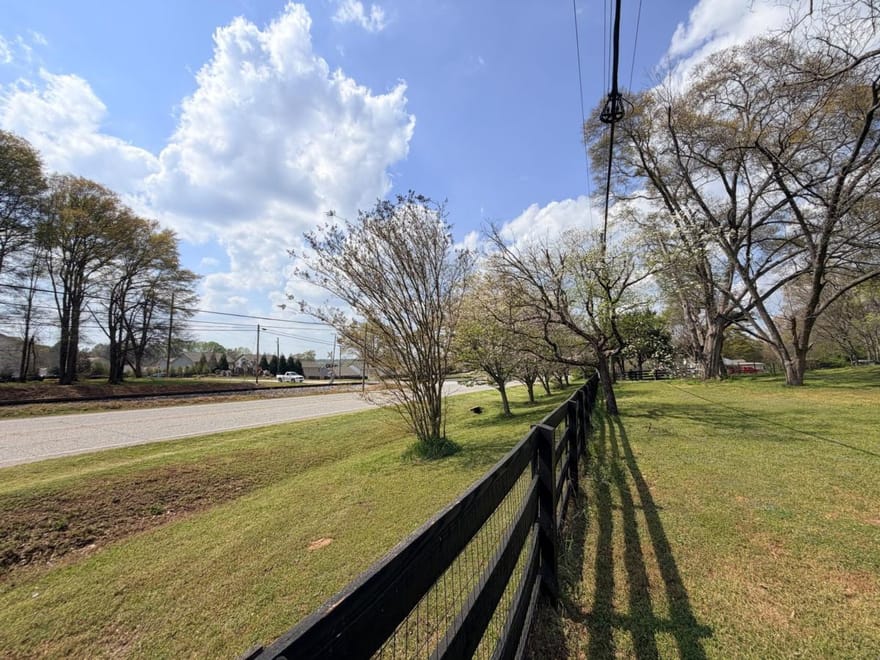 662 Old Gainesville Highway, Pendergrass, Georgia