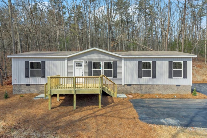 136 Poplar Drive, Dawsonville, Georgia