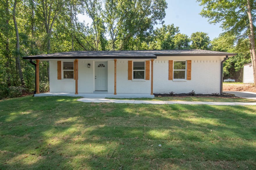 618 S Harlem Circle, Lagrange, Georgia