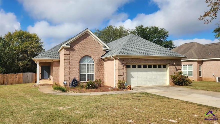 220 Carrington Lane, Centerville, Georgia
