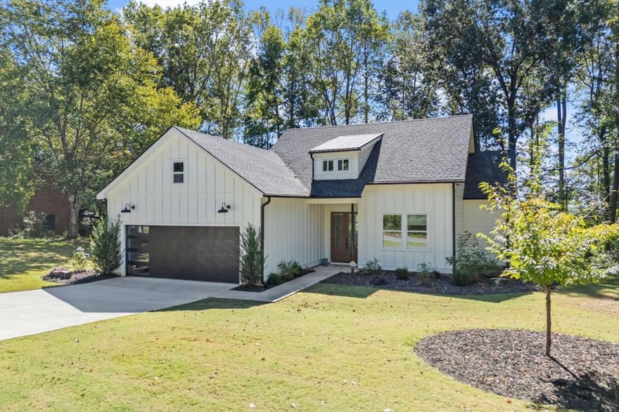 220 Fairlane Drive, Athens, Georgia