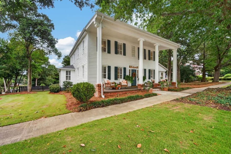201 N Madison Avenue, Eatonton, Georgia