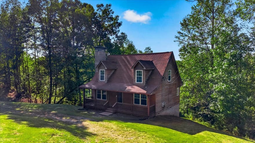 905 Hancock Mountain Trail, Waleska, Georgia