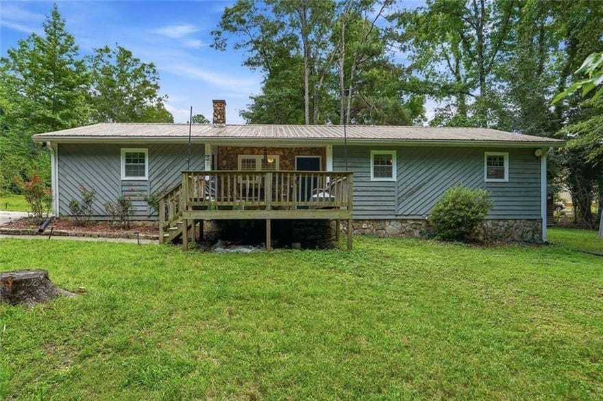 40 Oak Hill Drive, Winder, Georgia