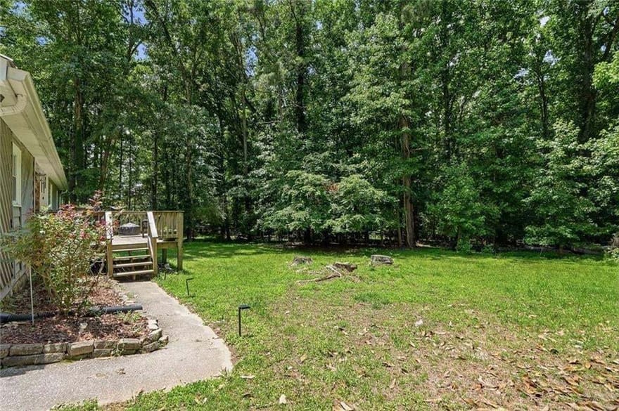 40 Oak Hill Drive, Winder, Georgia