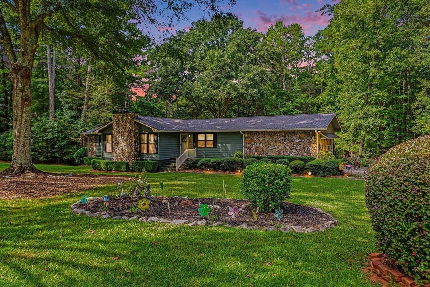 63 Palmetto Pines Road, Palmetto, Georgia