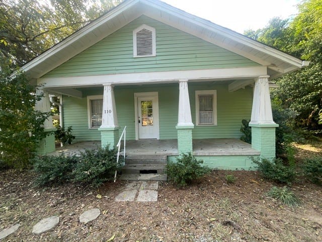 110 Hollingshed Avenue SE, Milledgeville, Georgia