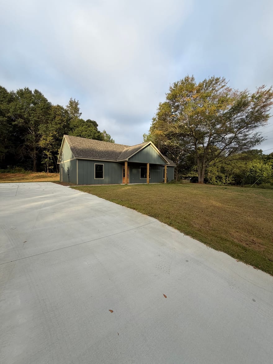 563 High Road, Carnesville, Georgia