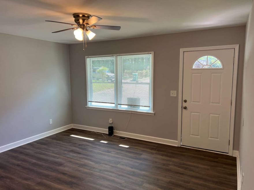 988 Tamarack Trail, Forest Park, Georgia